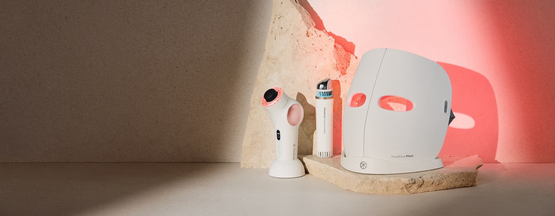 Jak wybrać urządzenie do pielęgnacji twarzy? Praktyczne wskazówki